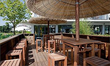 Ideal: Unsere dazu perfekt abgestimmten Outdoor-Möbel.