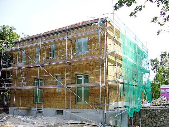 Finishing Plaster at the batten.