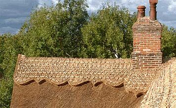 Reetdachhaus in England thatched by Keith Dunthorne www.eamta.co.uk