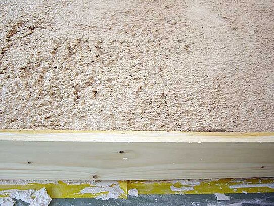 Finishing Plaster at the batten.